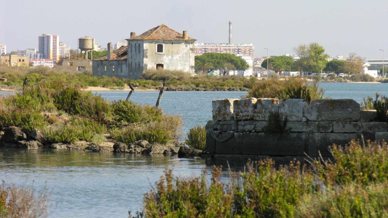 Legendary Bay Suite Tematica Seixal  Εξωτερικό φωτογραφία